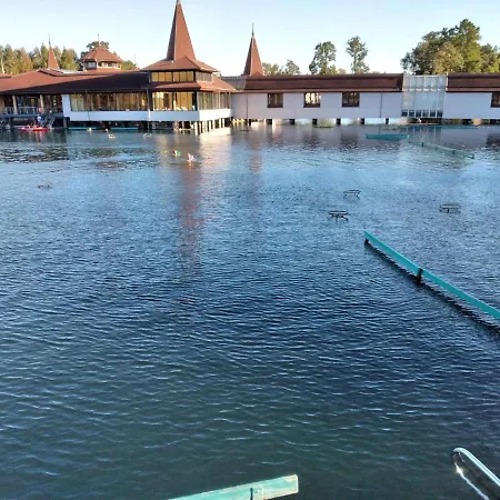 In - Balaton 27595 * Hévíz